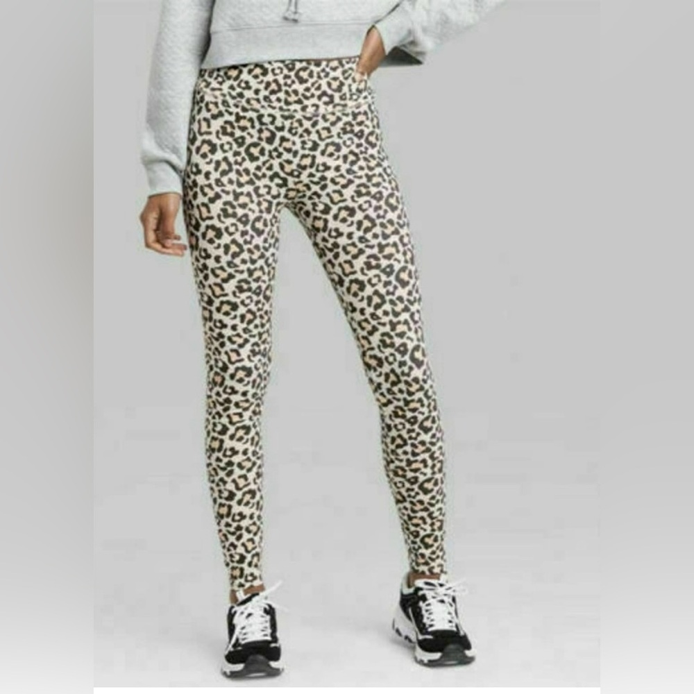 WILD FABLE High Rise Cotton Animal Print Leggings NWT Size L